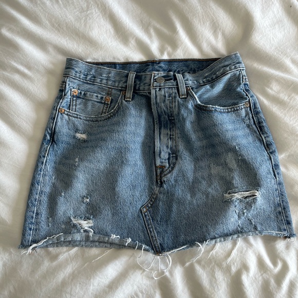 Levi Jean Skirt - Picture 2 of 4